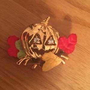 Fall/Halloween pin 🎃